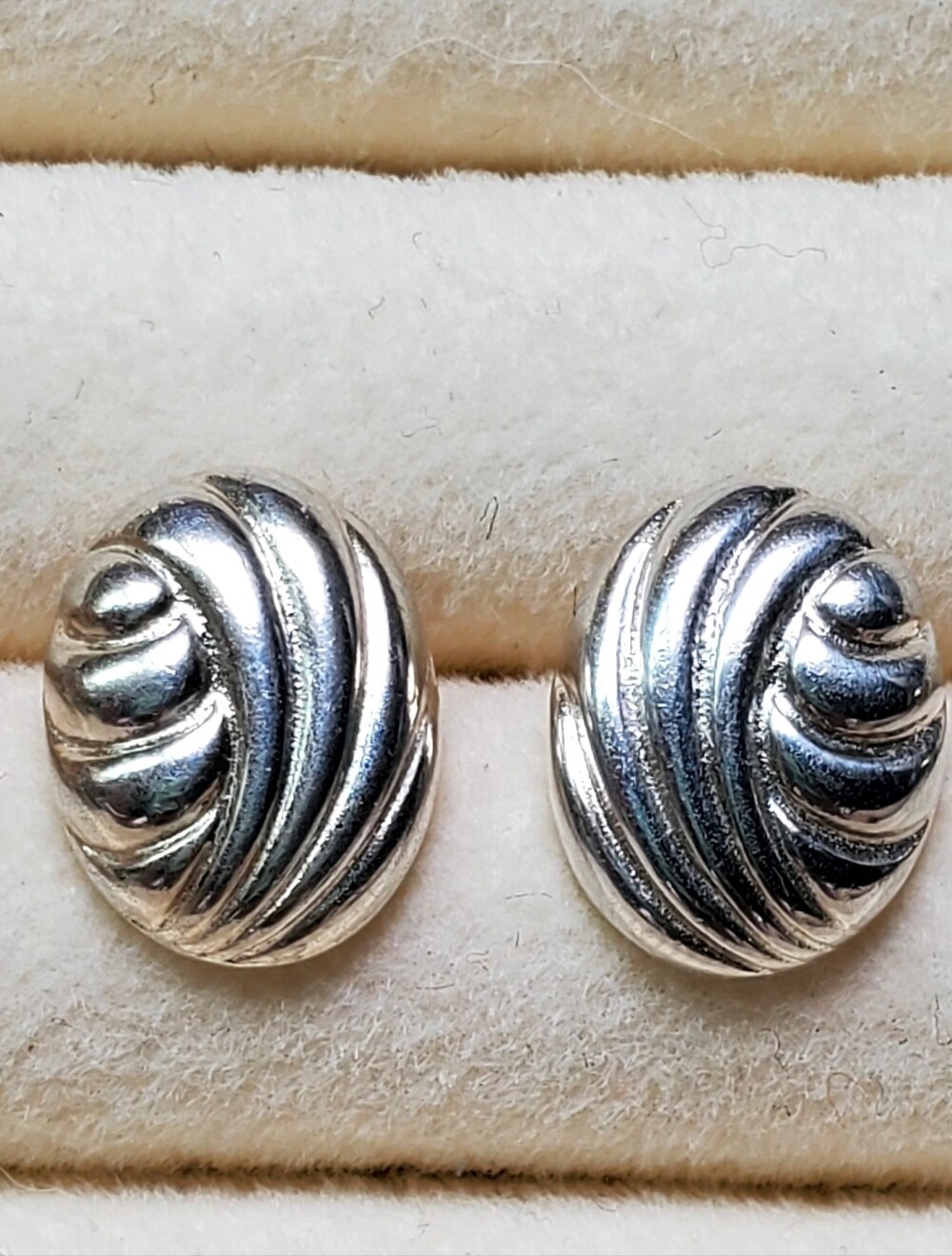 Sterling Silver Swirl Knot Stud Earrings | 925